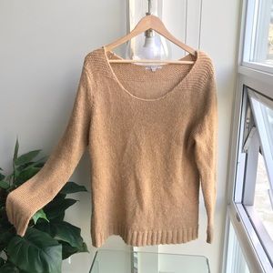 Gap acrylic/alpaca sweater 50% OFF BUNDLES!!!